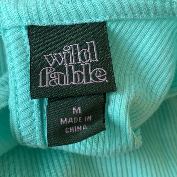 Wild fable light blue open back crop top - Picture 8 of 16